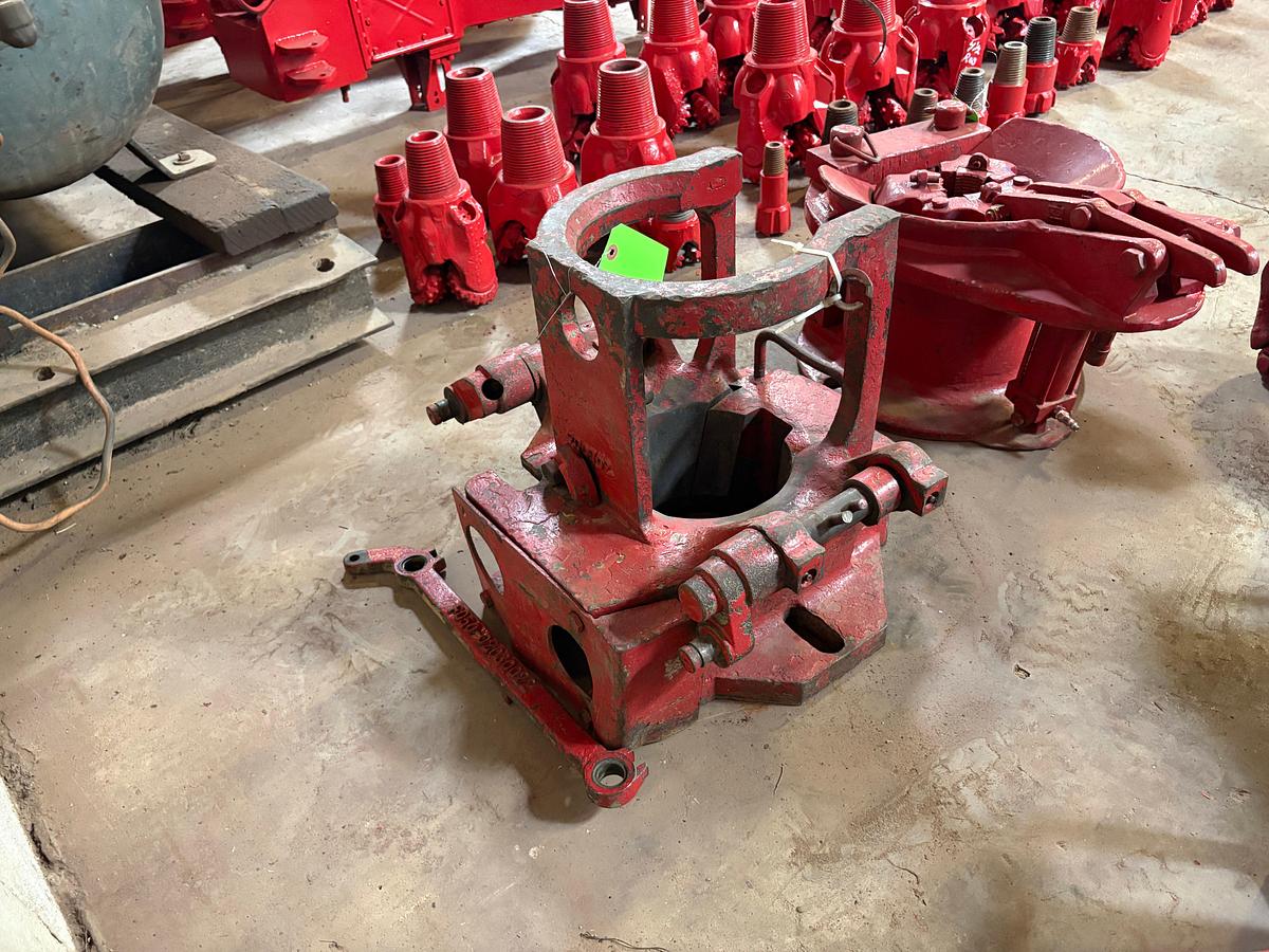 Used Pneumatic tubing spider