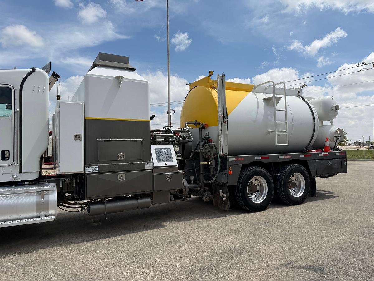 Used 2020 KENWORTH T800 ENERFAB HOT OIL TRUCK