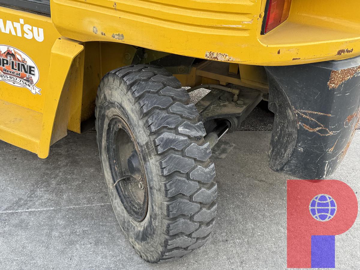 Used 2012 KOMATSU FD70-8 14K LBS FORKLIFT