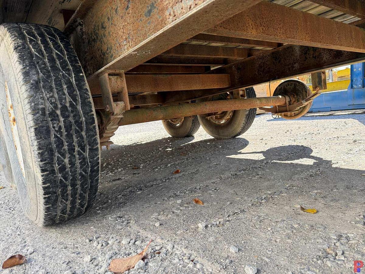 Used 2000 TOP BRAND INC 24’ FLATBED 3-AXLE PINTLE HITCH TRAILER