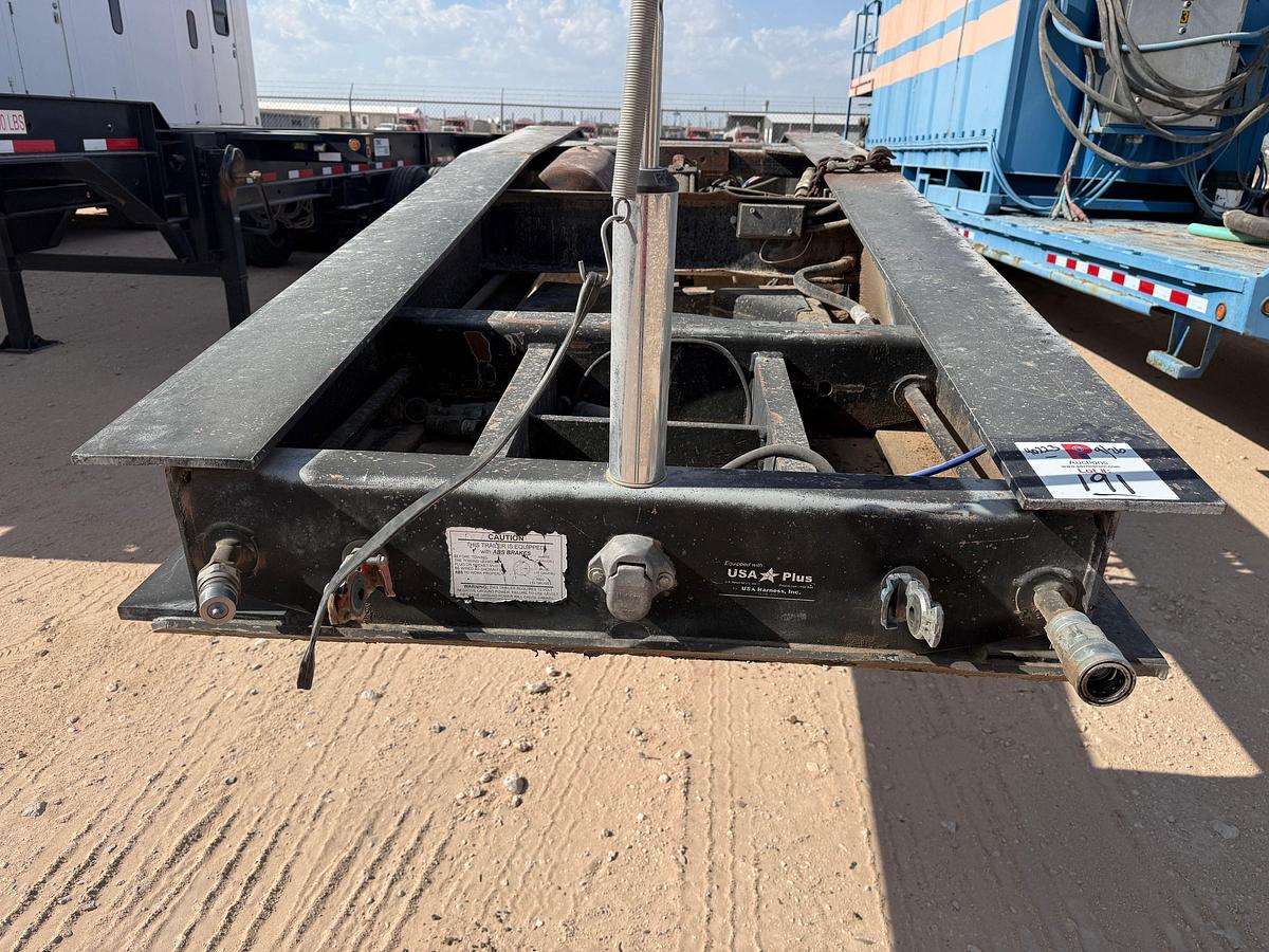 Used 2005 EAGER BEAVER 50GSL 3-AXLE 40’ X 102” RGN TRAILER