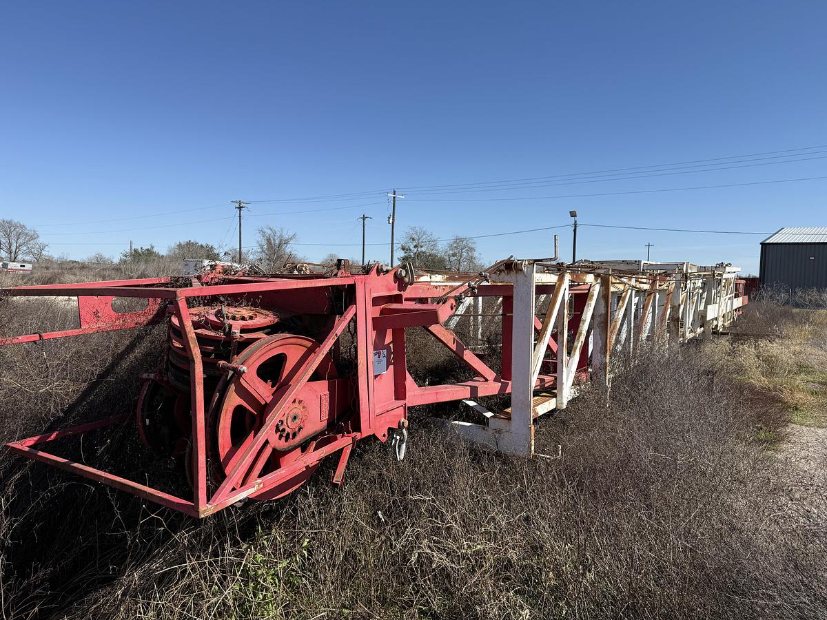 Used 2004 DRILLING STRUCTURES INT’l LANCO 104’-240K LBS DERRICK & Y-BASE