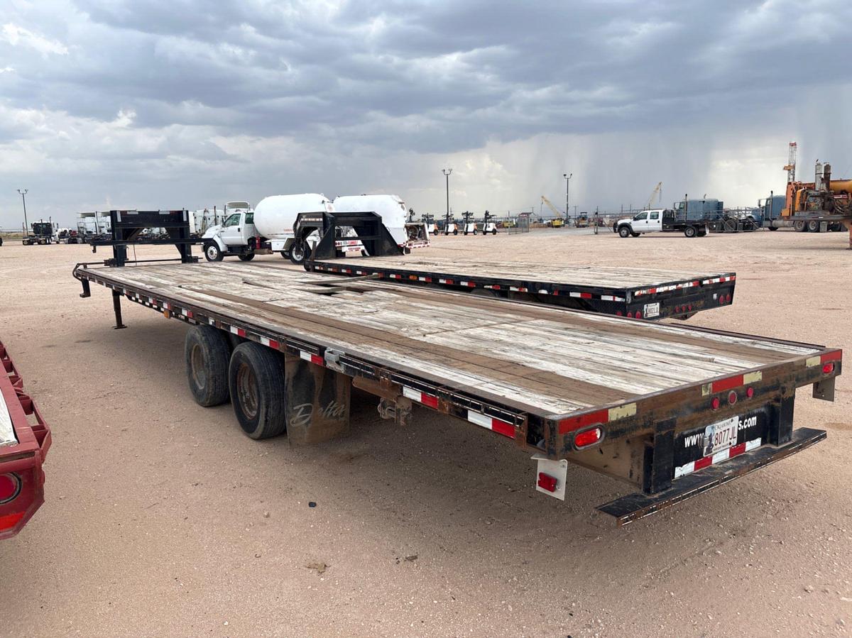 Used 2010 DELTA TRAILERS 34’ X 102” T/A GOOSENECK TRAILER