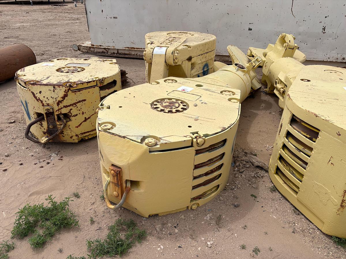 Used MCKISSICK model 870 350-ton block