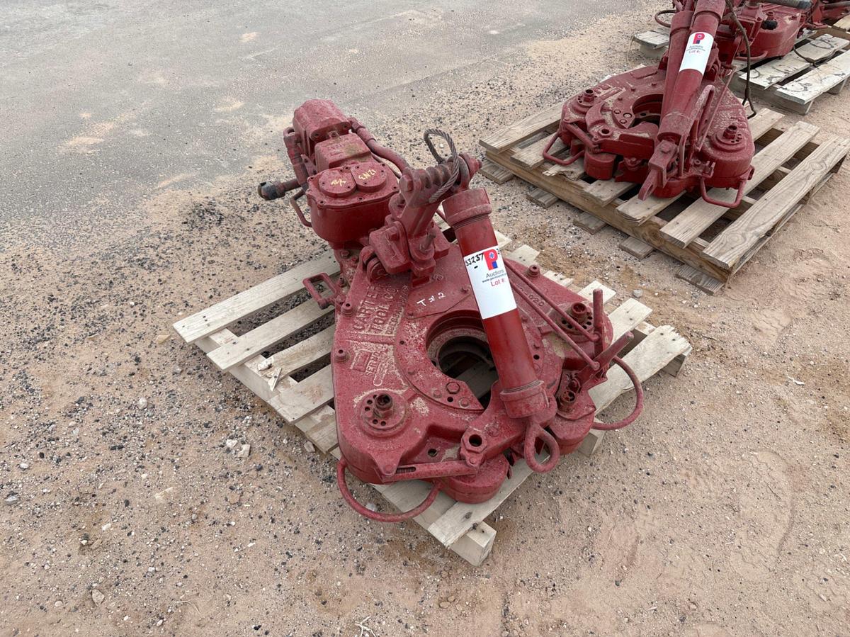 Used Carter Tool Co RS style hydraulic tubing tong