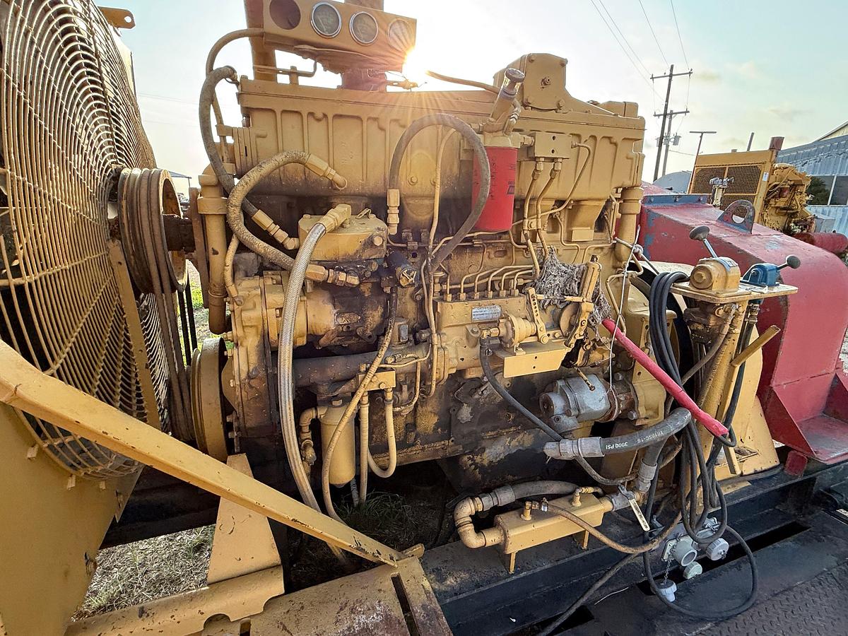 Used CONTINENTAL EMSCO D-300 DUPLEX MUD PUMP P/B CATERPILLAR 3406TA