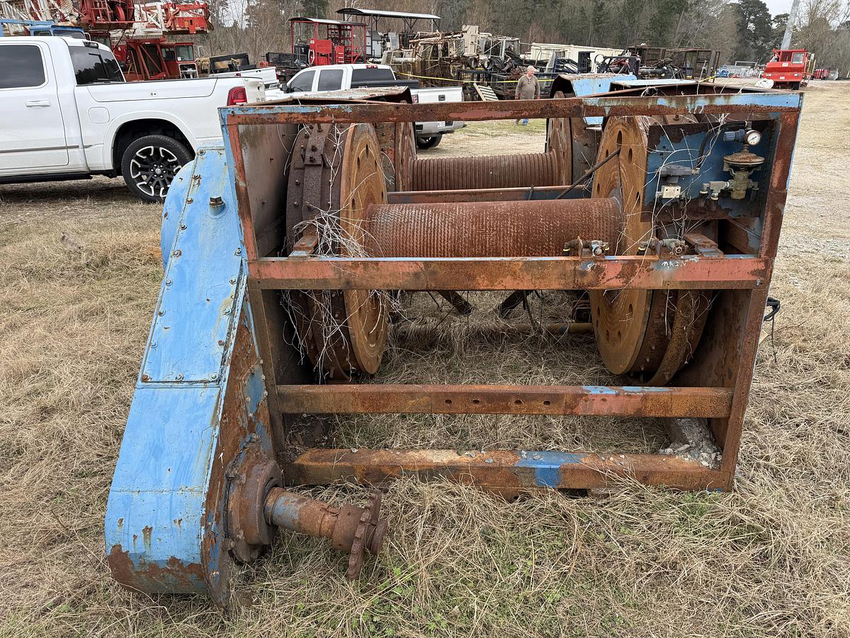 Used COOPER 350 TUBING & SAND DRUM DRAWWORKS (INCOMPLETE)