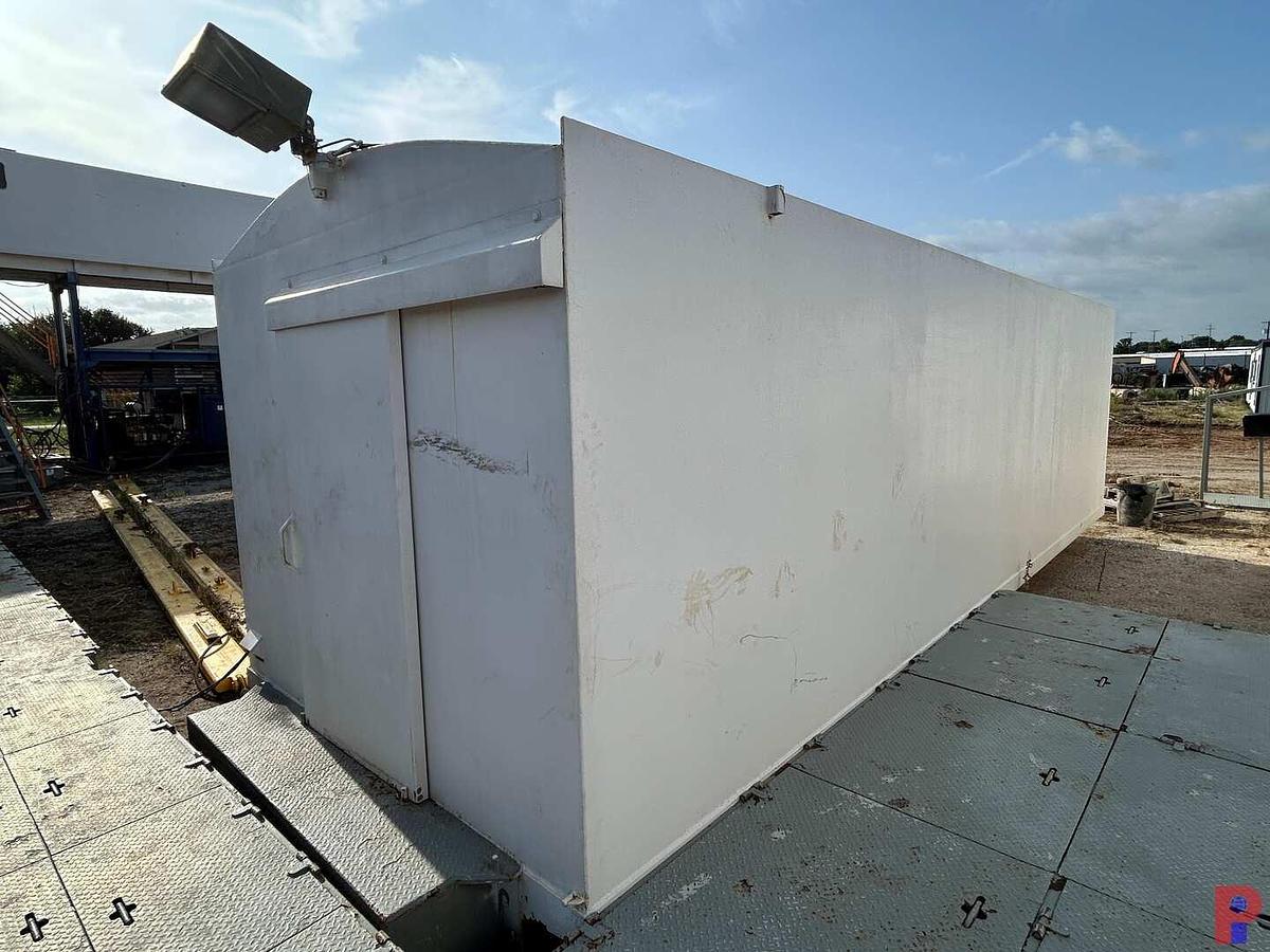 Used 30’L X 10’W X 11.5’H CHANGE / PARTS DOGHOUSE SKIDDED