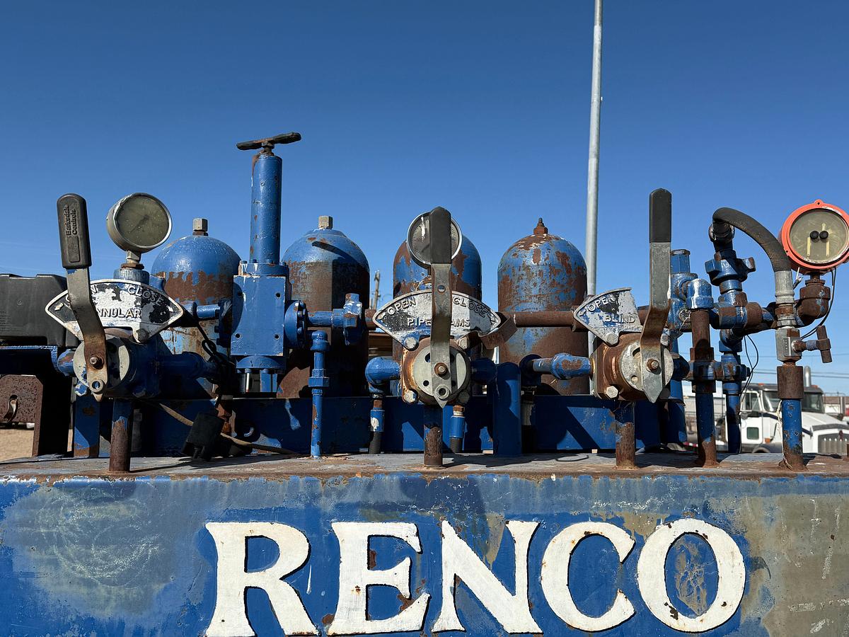 Used 7-1/16 REEDY 5M 2-7/8 HYD BOP 3-STATION MTD ON 1999 HMDE T/A BP ACCUMULATOR CLOSING UNIT TRAILER