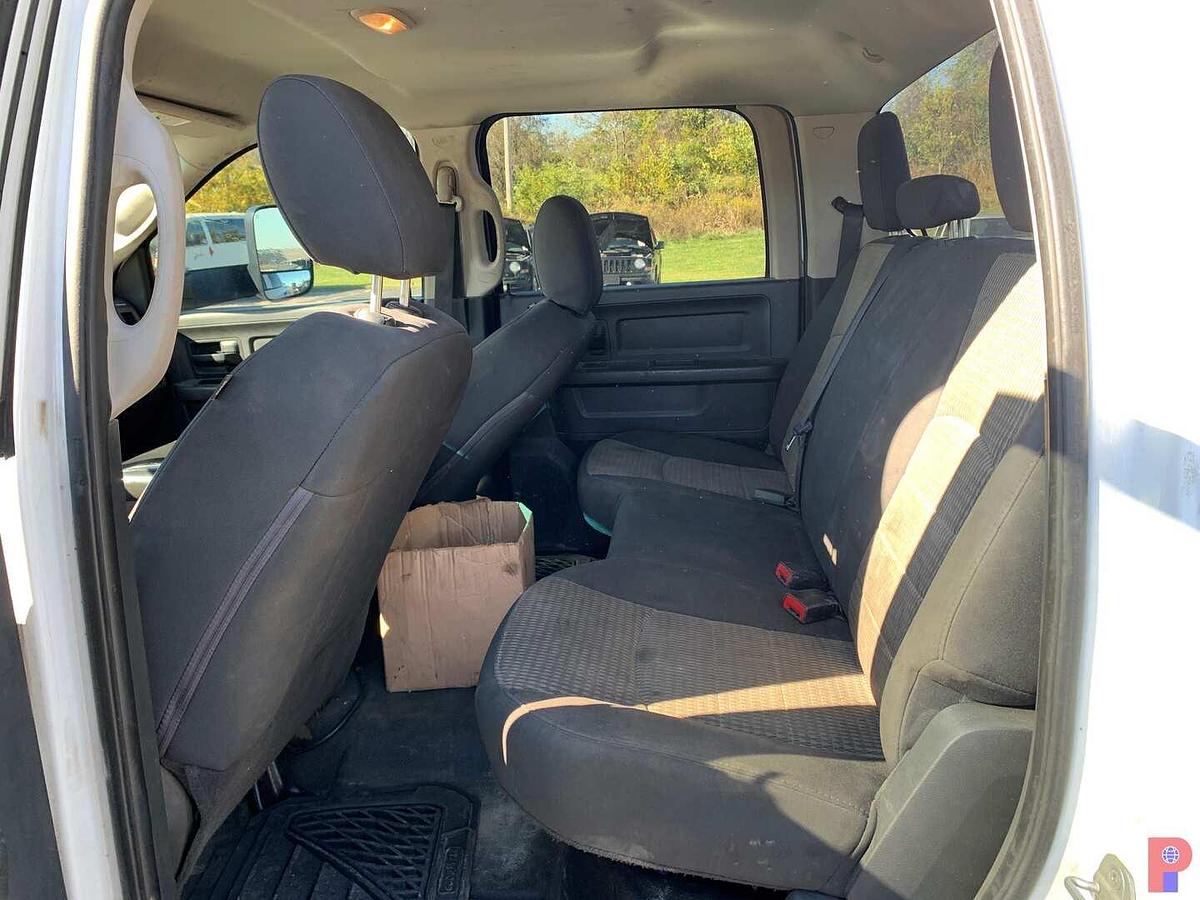 Used 2012 RAM 2500 HD HEMI 5.7L 4X4 CREW CAB PICKUP
