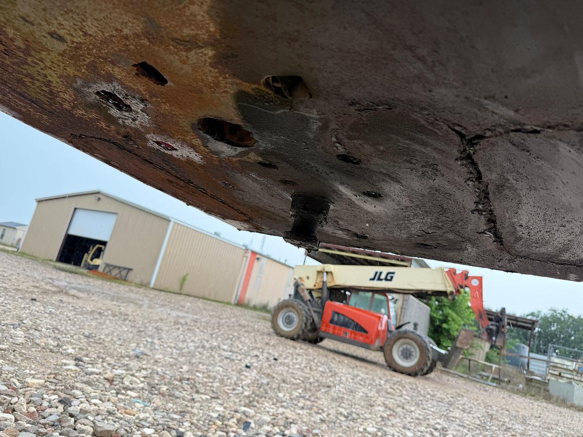 Used 1981 LUFKIN  34' X 96" 3-AXLE NARROW NECK LOWBOY TRAILER