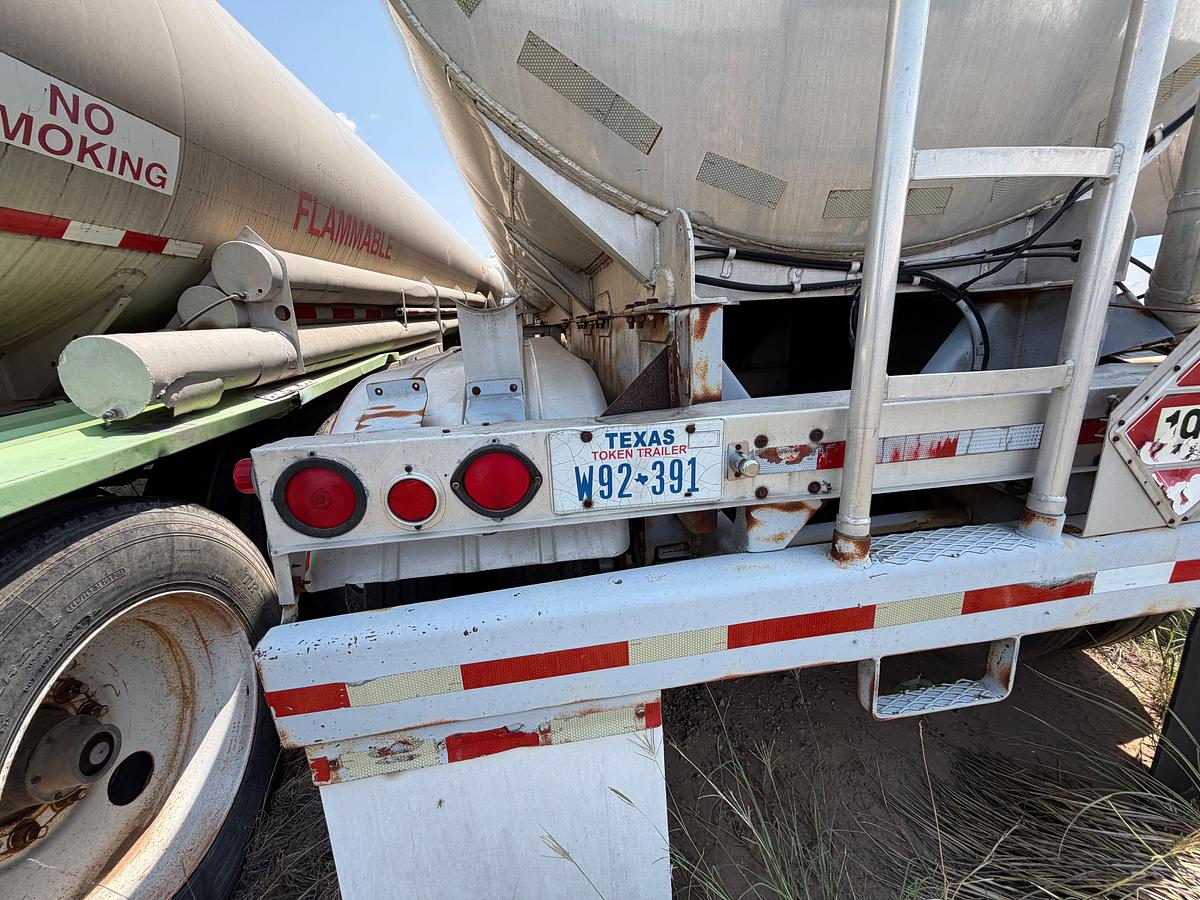 Used 1988 INTERNATIONAL TANK TRAILER
