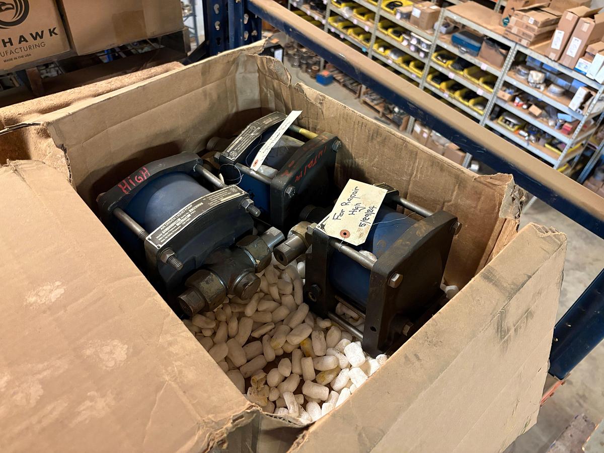 Used Contents of (4 shelves) w/ (30+) 2-1/16” to 7-1/16” fluid crosses, landing & weco flanges, 4” 7” & 11” flange gaskets, etc