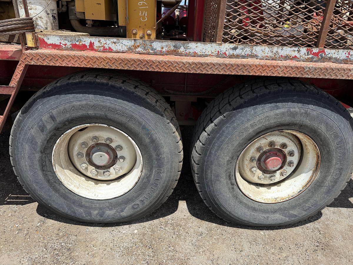 Used 2008 LOADCRAFT 550 DD 96’-225K 5-AXLE WELL SERVICE WORKOVER RIG