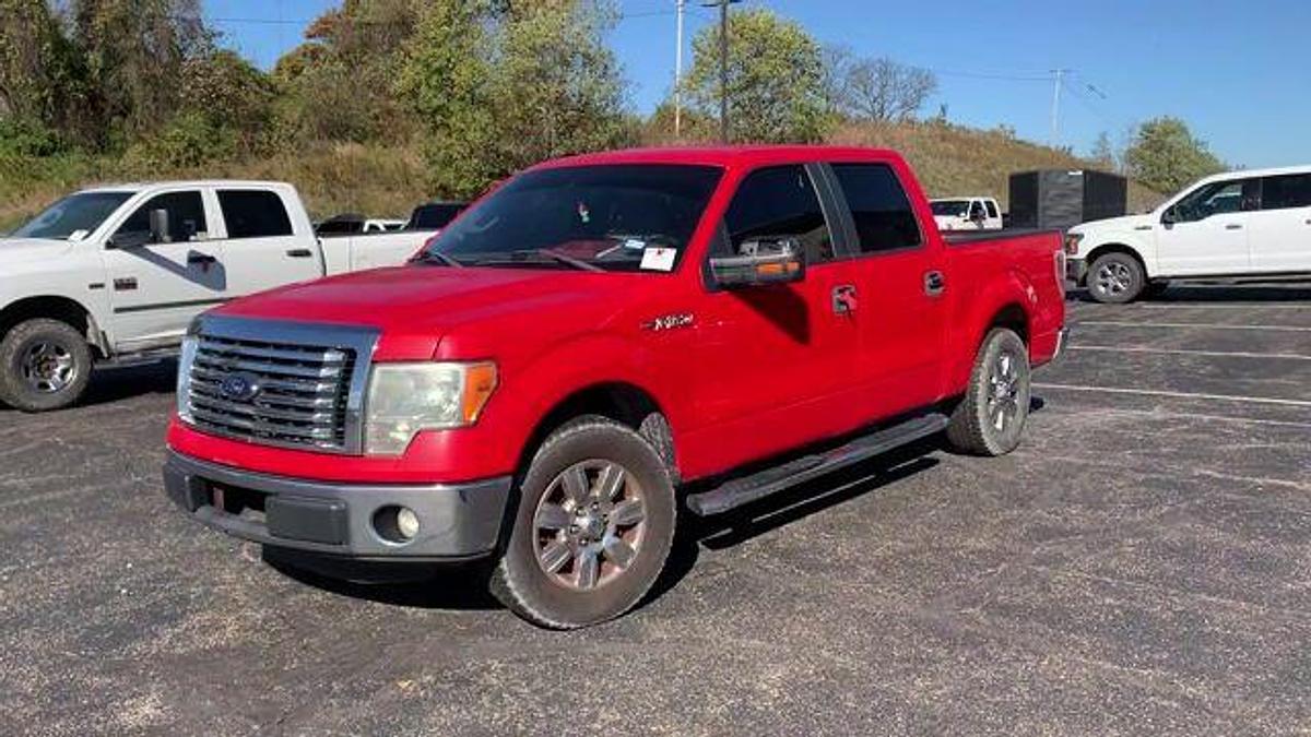 Used 2012 FORD F-150 XLT CREW CAB PICKUP