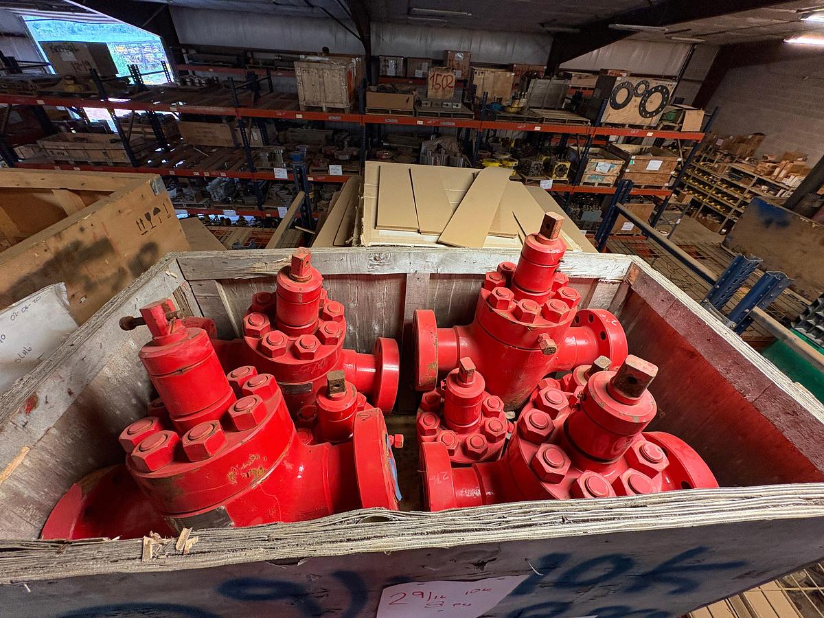 Used (8x$) 2-9/16” 10k gate valves