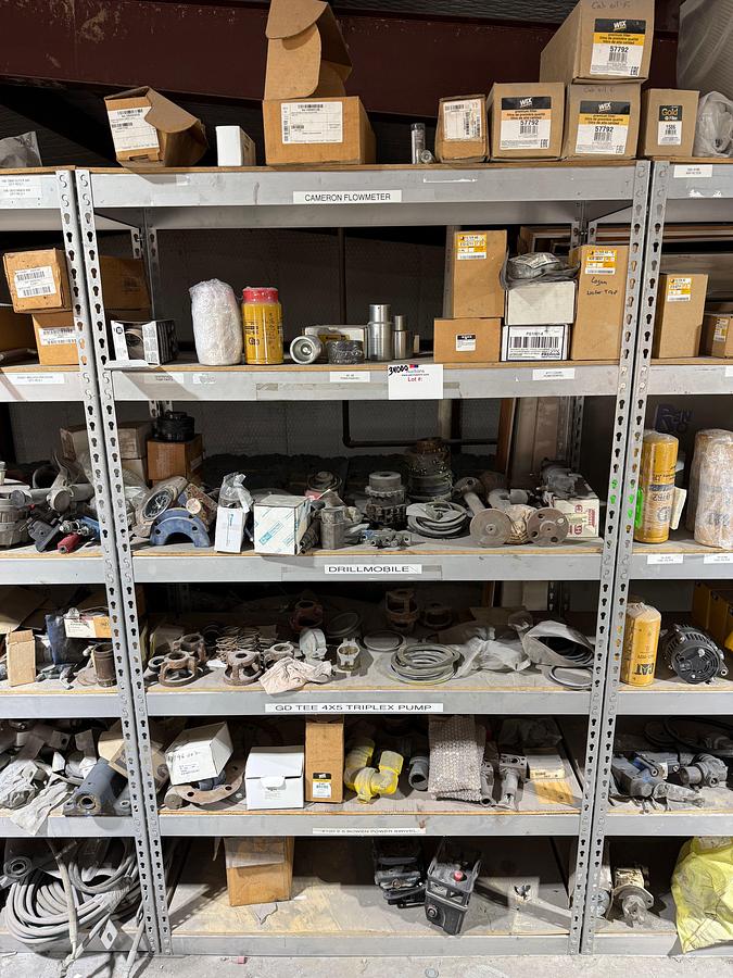 Used 6-SHELVE SECTION OF POWER SWIVEL & GD TEE TRIPLEX PUMP PARTS