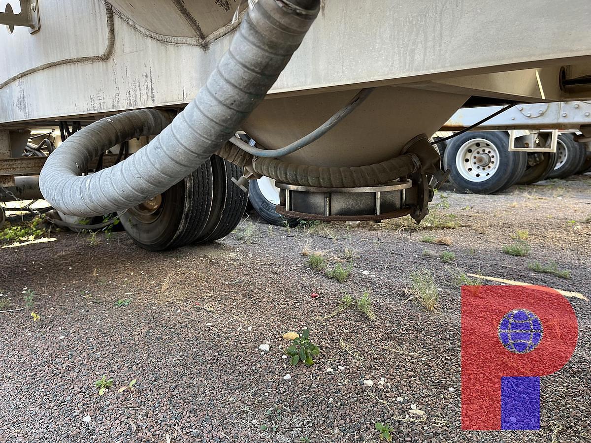 Used 2015 TYTAL PNEUMATIC TRAILER