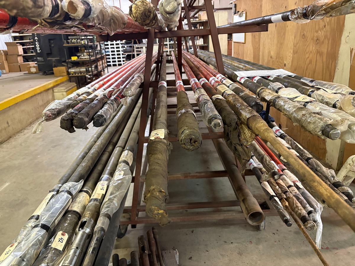 Used 2-1/2” x 1-1/4” x 12 x 2 x 1, 4’MTL PLGR, CS TRIM ROD
