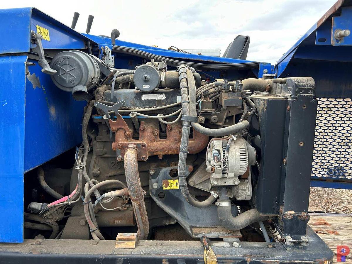 Used AMERICAN-LINCOLN PROPANE POWERED FLOOR SWEEPER