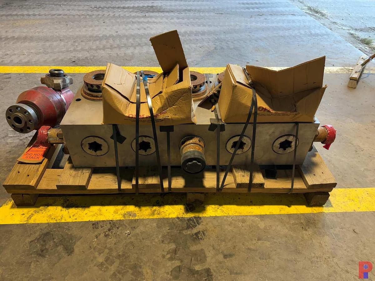 Used UNUSED OFM QUINTAPLEX 15K WP SS FLUID END