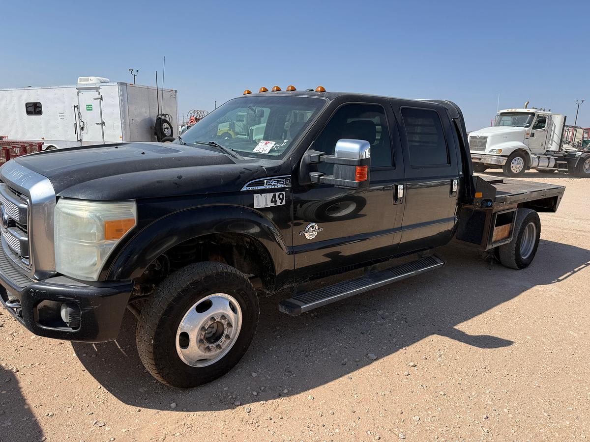 Used 2016 FORD F-350 SUPER DUTY CREW CAB FLATBED TRUCK, 4X4