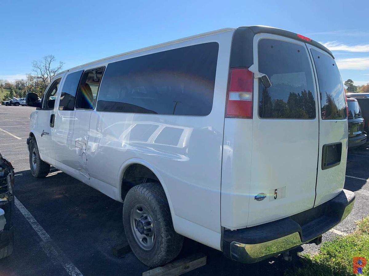 Used 2016 CHEVROLET EXPRESS PASSENGER VAN (INOP, SALVAGE)