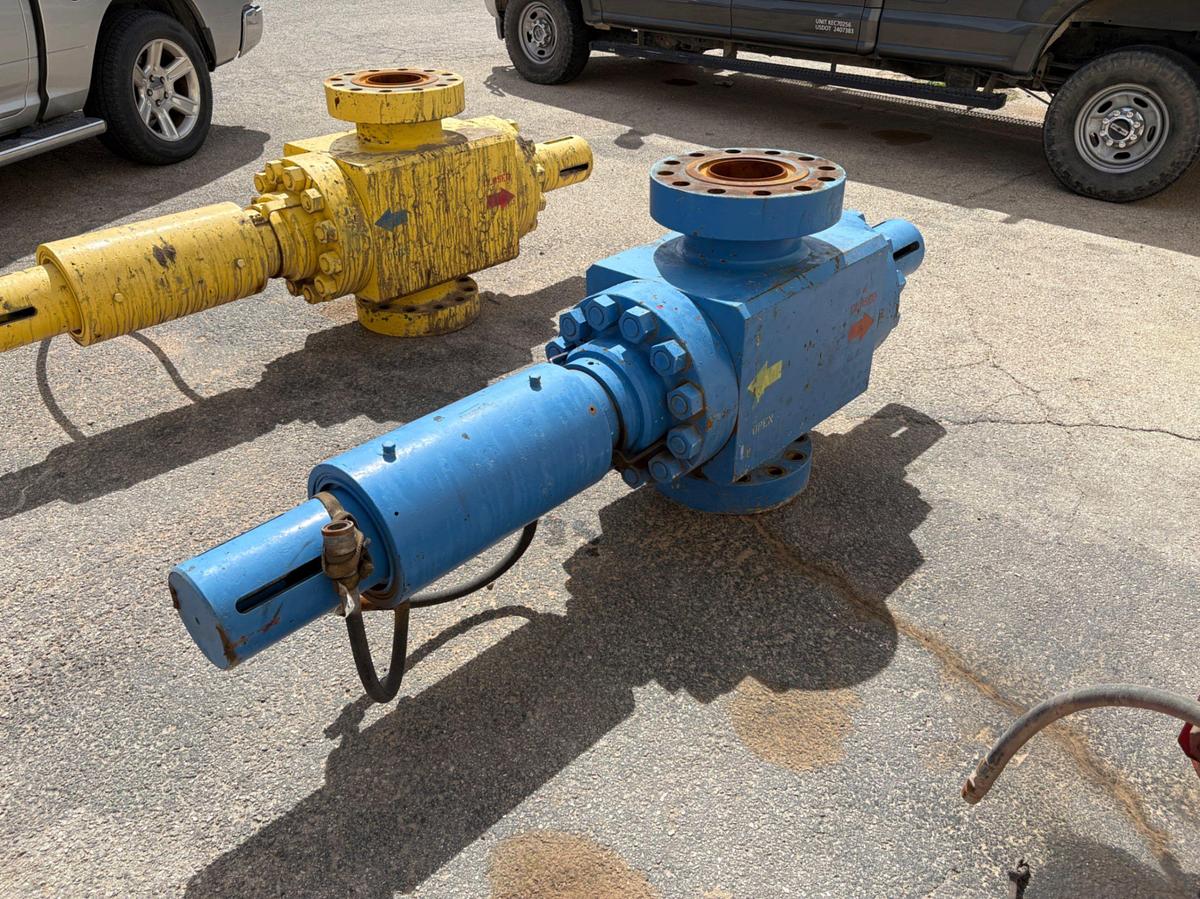 Used (3X$) (3) 7-1/16” 10K hydraulic frac valves