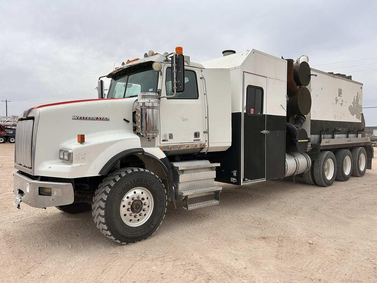 Used 2013 WESTERN STAR 4900 SB HYDROVAC TRUCK