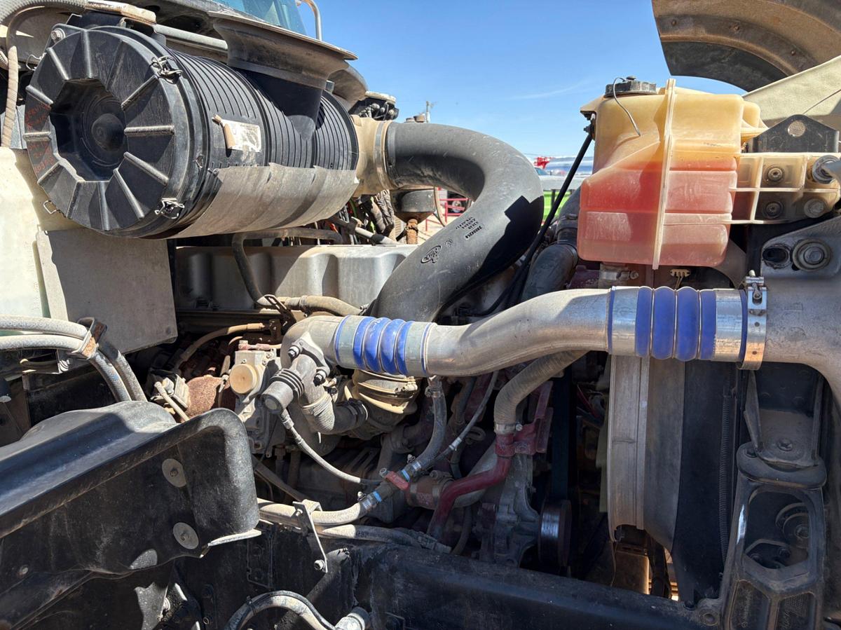Used 2009 MACK GRANITE T/A DAYCAB HAUL TRUCK
