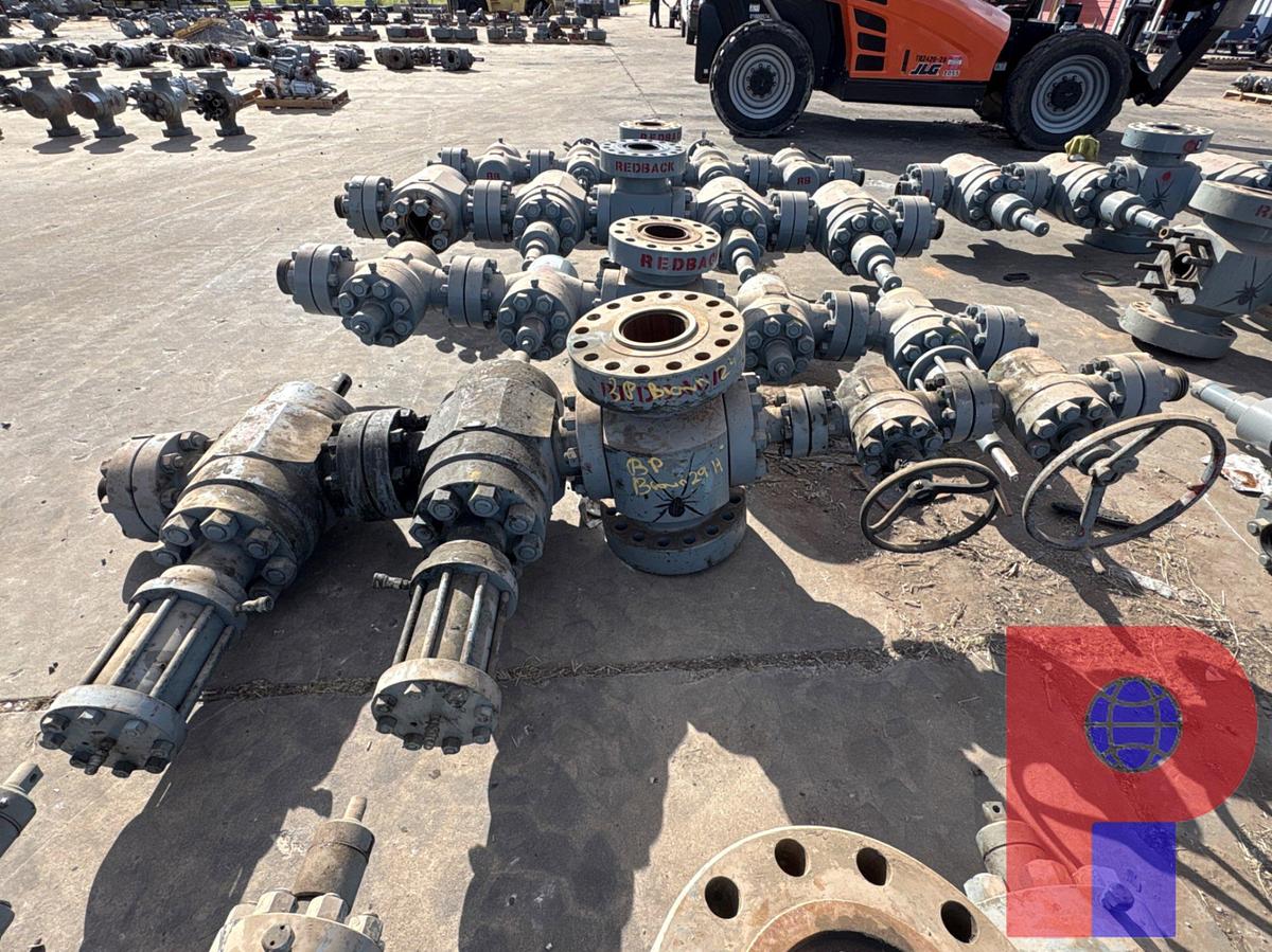 Used 7-1/16” FLUID CROSS W/ (2) HYDRAULIC 4-1/16” 15K GATE VALVES & (2) 2-1/16” 15K GATE VALVES