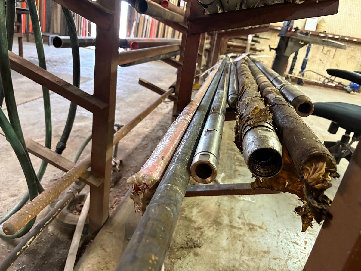 Used 1-3/4” - 1-25/32” STAND VALVE PLUNGER/ 10’ GAS ANCHOR