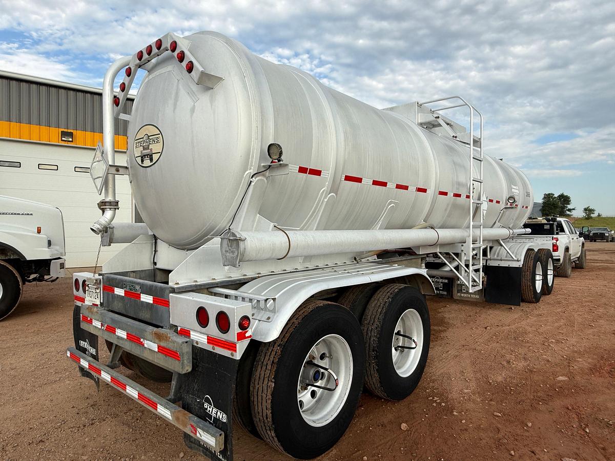 Used 2014 STEPHENS 6,800 GALLON DOT-407 4- AXLE TANK PUP TRAILER