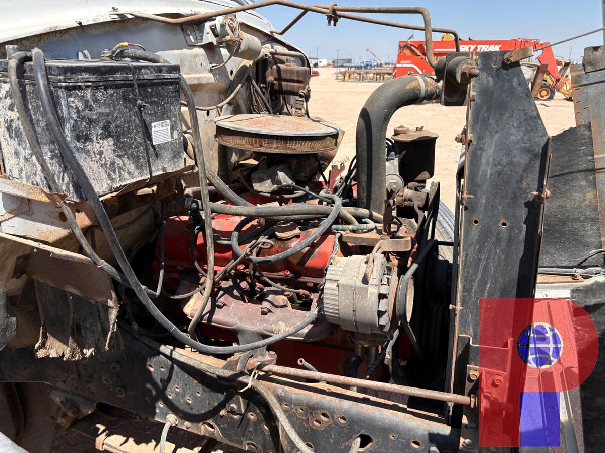 Used TEXOMA MODEL 254-10 AUGER MTD ON 1977 INTERNATIONAL LOAD STAR 1700 DAYCAB FLATBED TRUCK