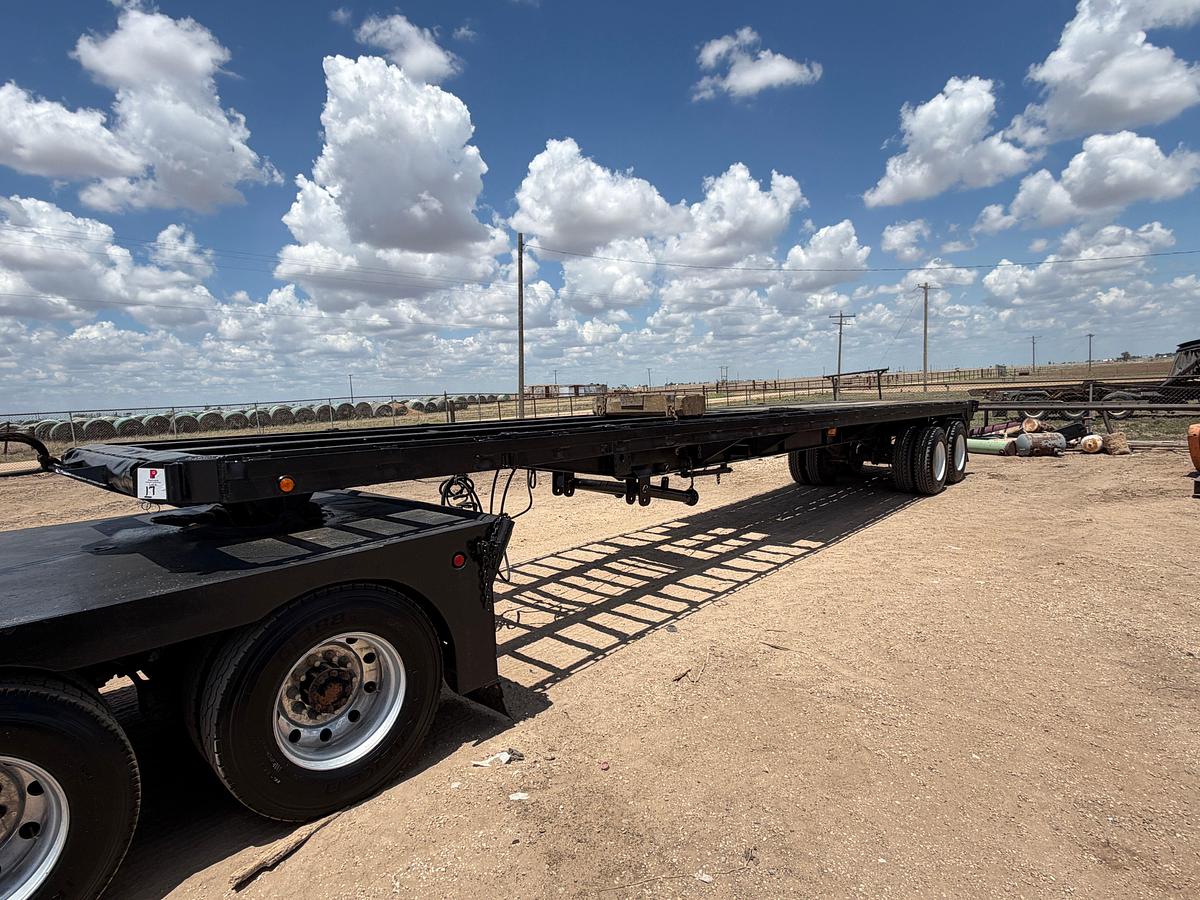 Used 1982 SHOPBUILT 40’ X 8’ T/A FLATBED TRAILER