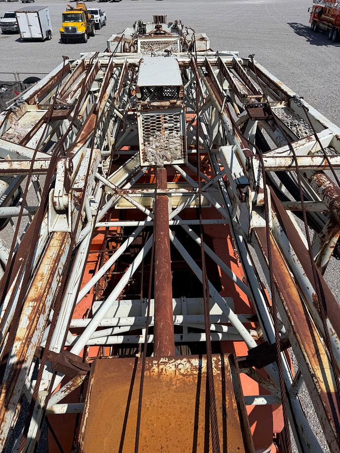Used FRANKS 500 1287-160 WELL SERVICES PARTS RIG (102x230K MAST)