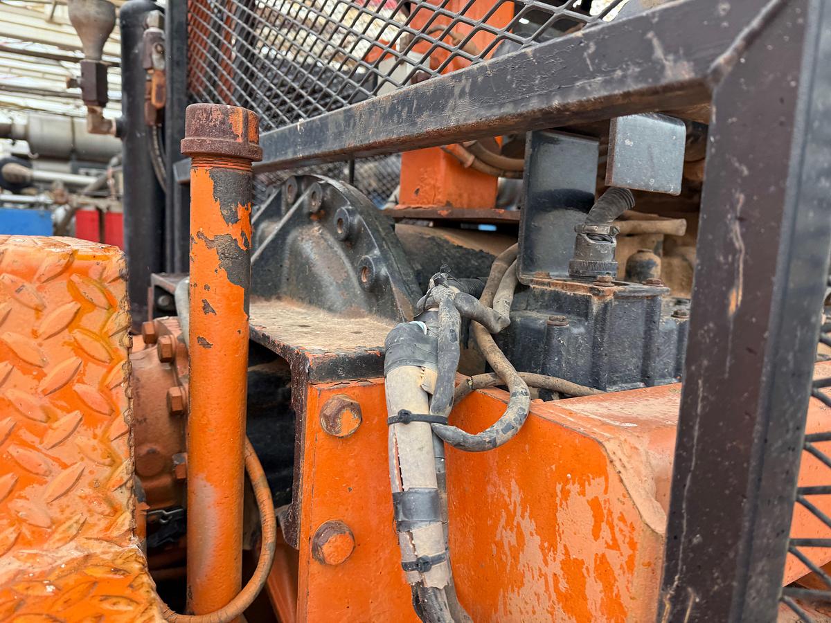 Used 2006 TAYLOR C500 DD 104'-250K 5-AXLE WELL SERVICE WORKOVER RIG