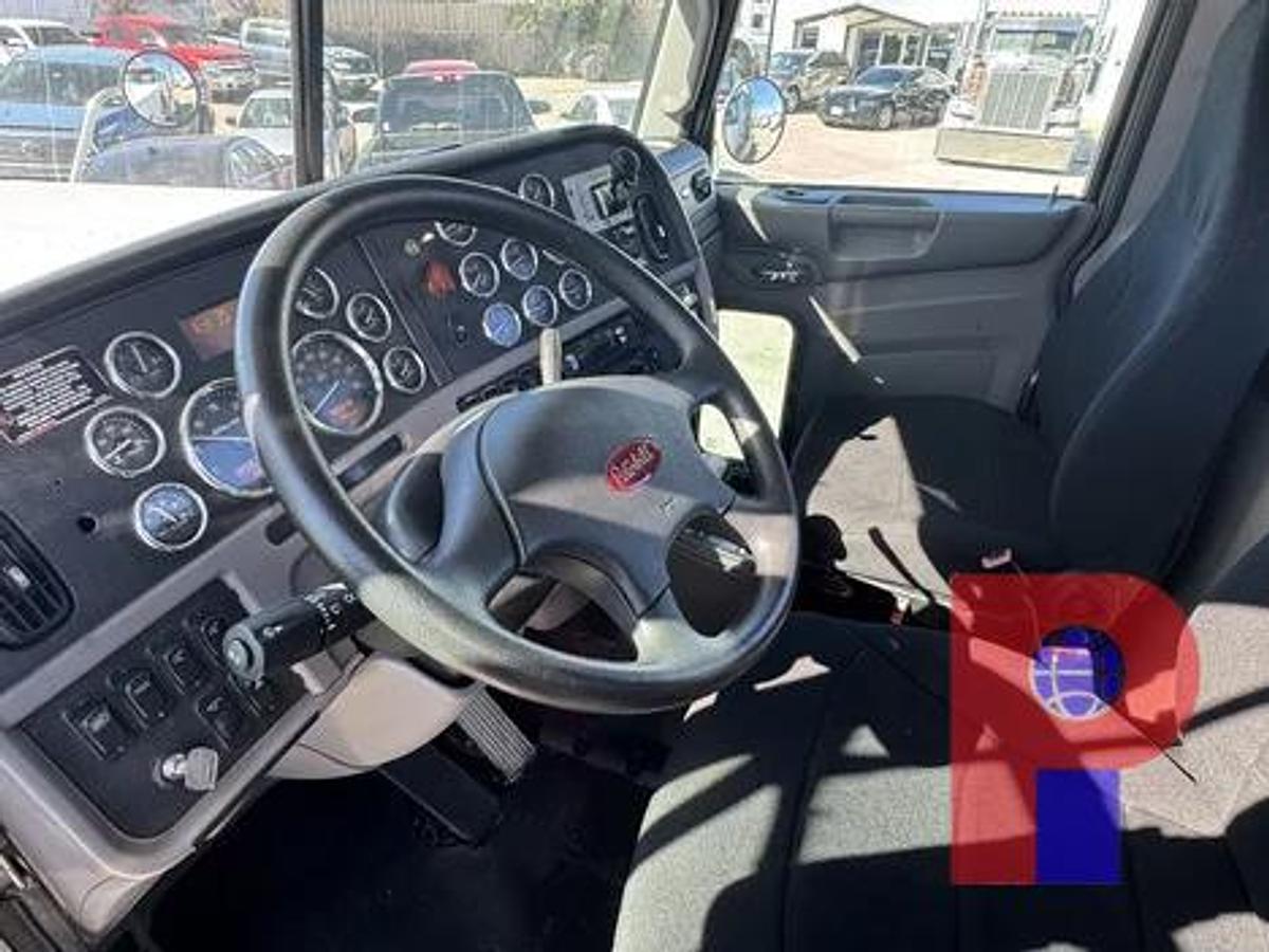 Used 2014 PETERBILT 388 T/A DUMP TRUCK