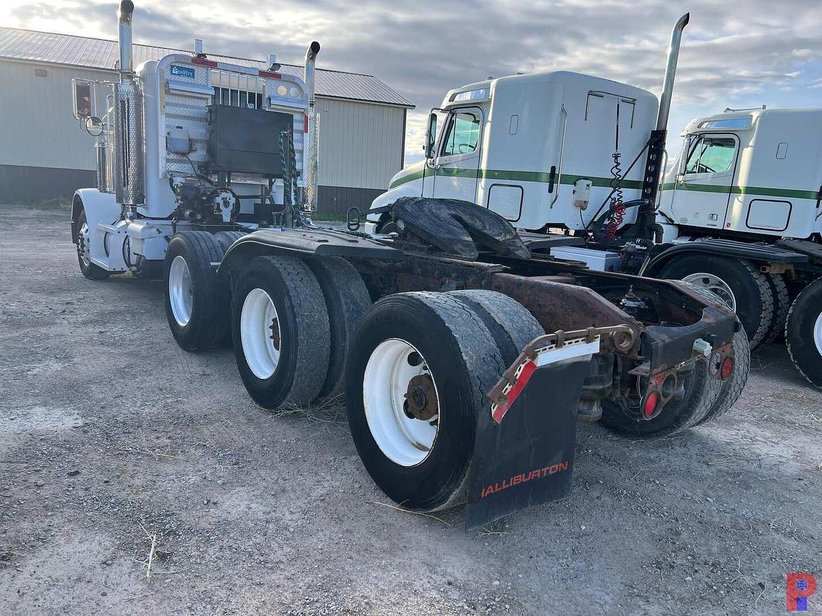 Used 2002 PETERBILT 379 T/A W/TAG DAYCAB HAUL TRUCK