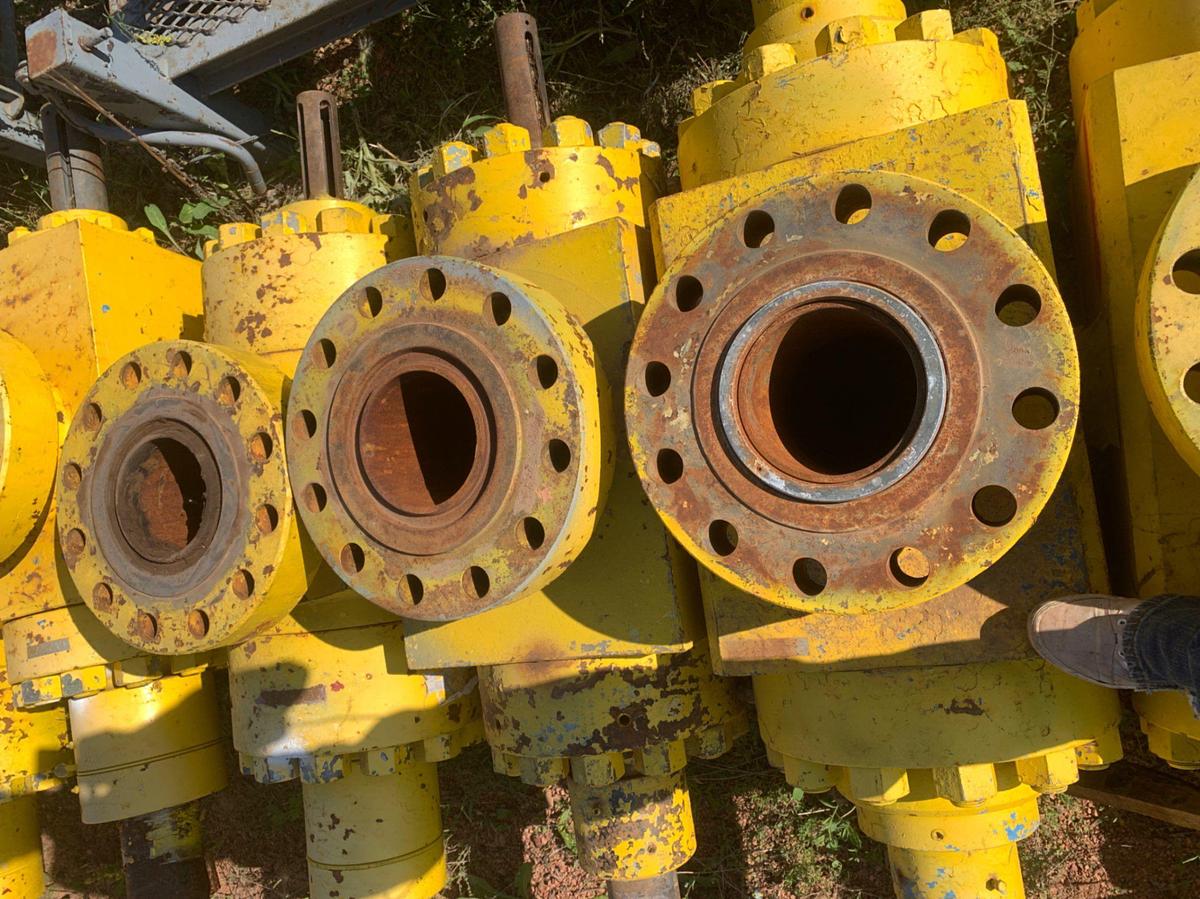 Used (7) 7-1/16 10k Gate Valves