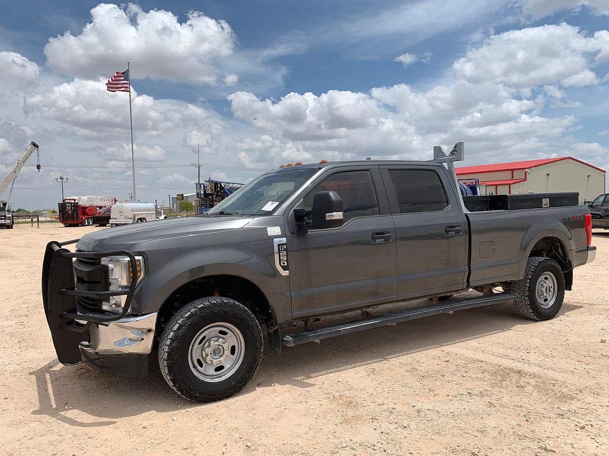 Used 2018 FORD F-250 SUPER DUTY CREW CAB PICKUP TRUCK