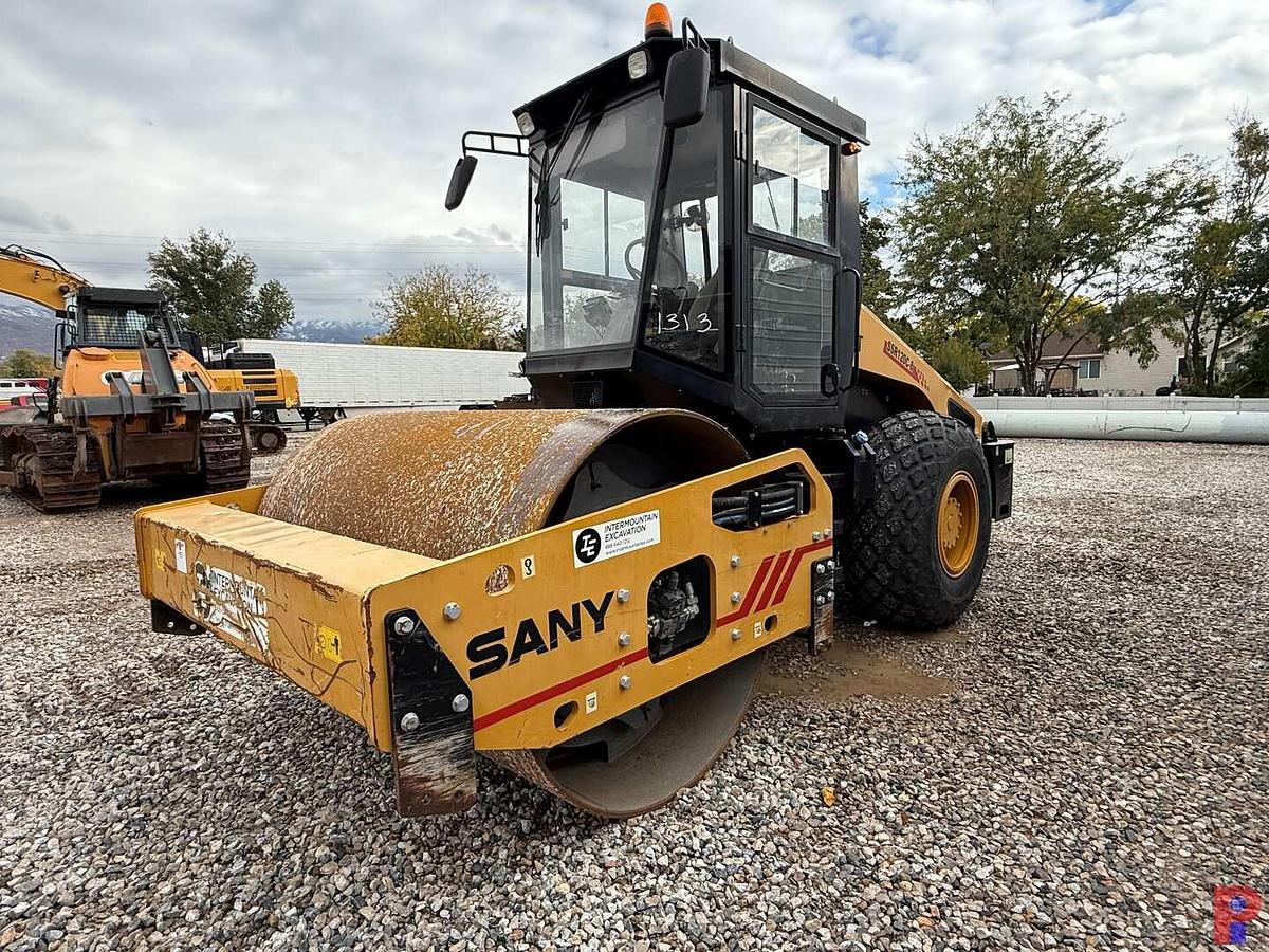 Used 2022 SANY SSR120C-8 VIBRATORY SMOOTH DRUM ROLLER COMPACTOR