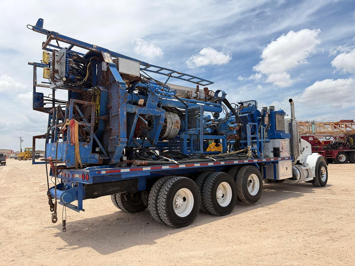 Used Pro Fab Snubbing Unit mtd on 2007 Peterbilt 357 3-axle daycab truck