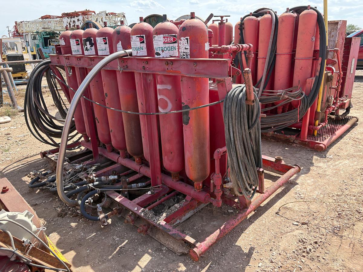 Used 5-station closing unit, skidded