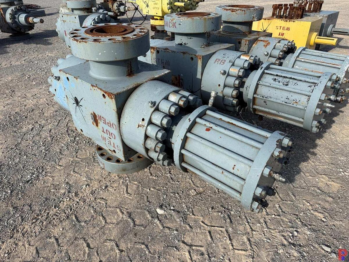 Used (3 X $) 7-1/16” 15K WP HYDRAULIC FRAC VALVES