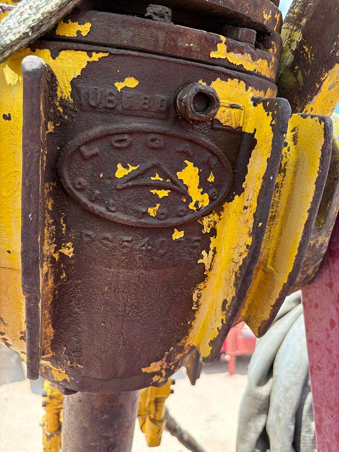 Used LOGAN PS85 85-TON POWER SWIVEL UNIT MTD ON T/A GOOSENECK TRAILER