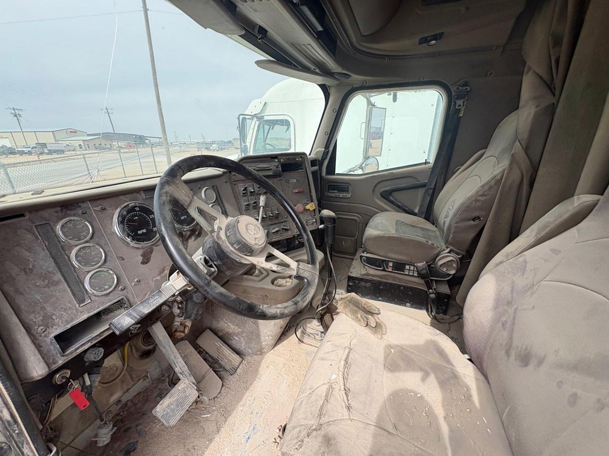 Used 2007 INTERNATIONAL 9400I T/A SLEEPER HAUL TRUCK