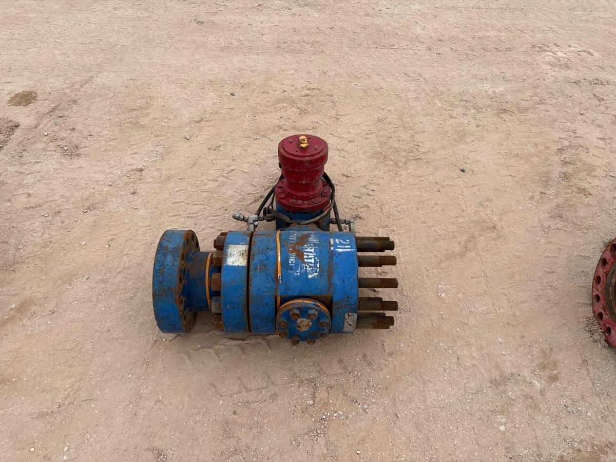 Used (7x$) (7) 5” x 2-1/2” fluid crosses w/ 2-1/2” 15k hyd. Ball valves