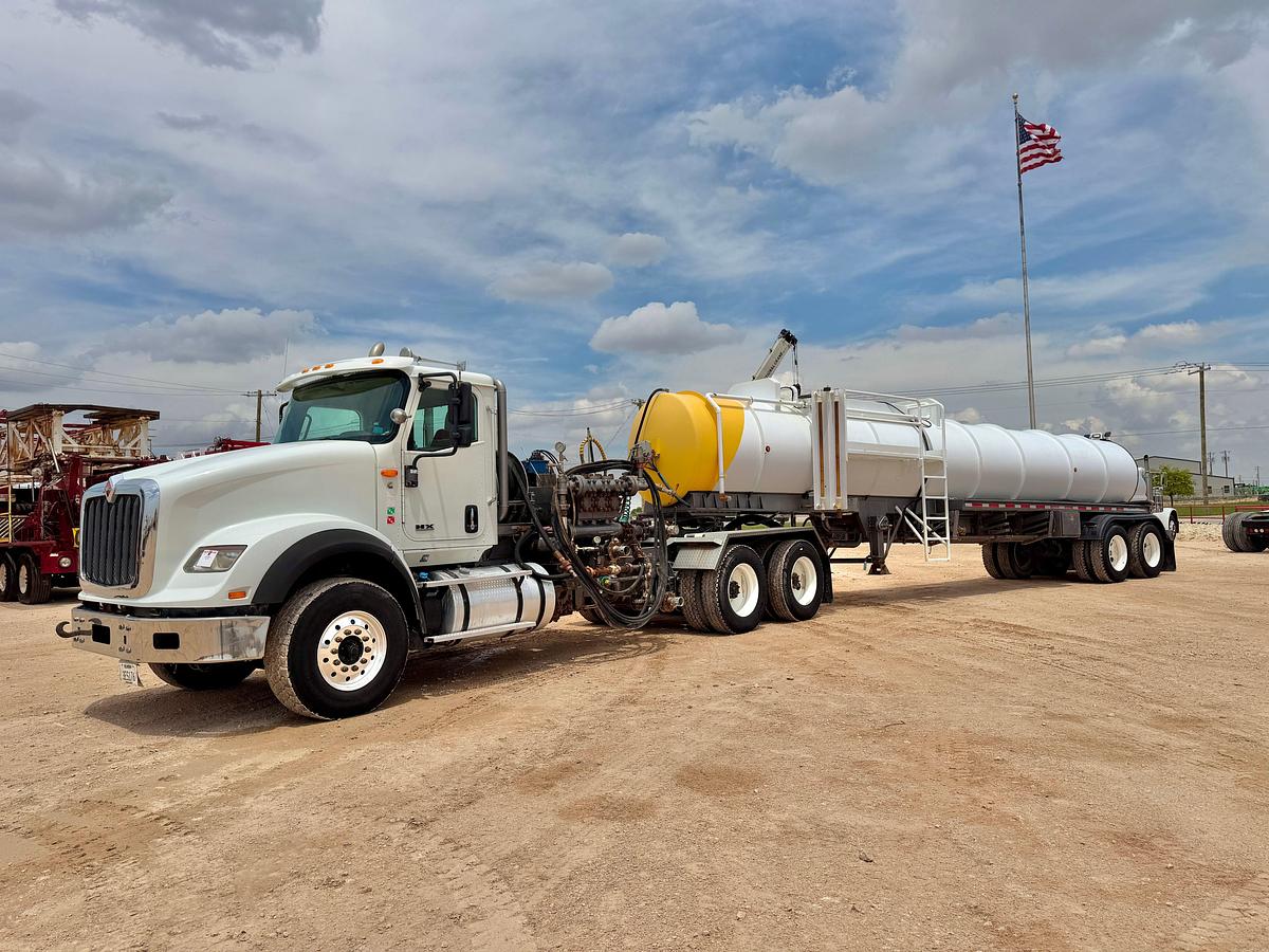 Used 2019 INTERNATIONAL ENERFAB 10k KILL TRUCK W/ 130BBL KILL TRAILER