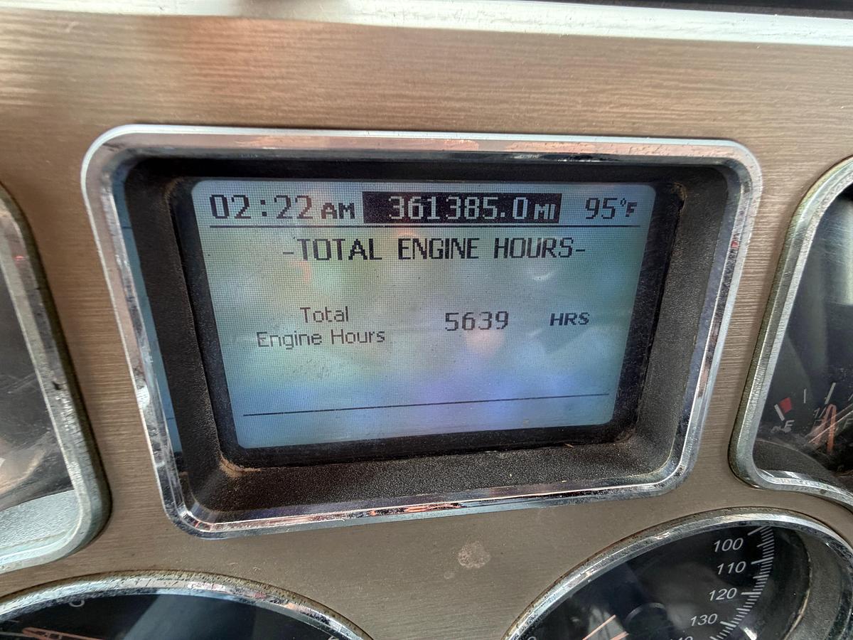 Used 2011 MACK GRANITE T/A DAYCAB HOT OIL TRUCK